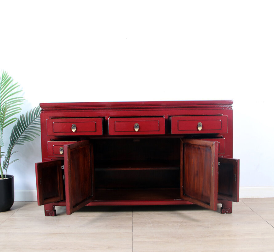 Antik asiatisches Sideboard ein voller Charakter in purpurrot