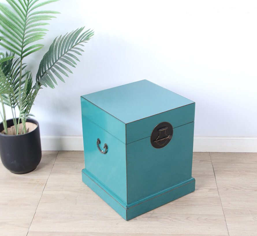 chest symbol luck wealth longevity harmony RAL5018