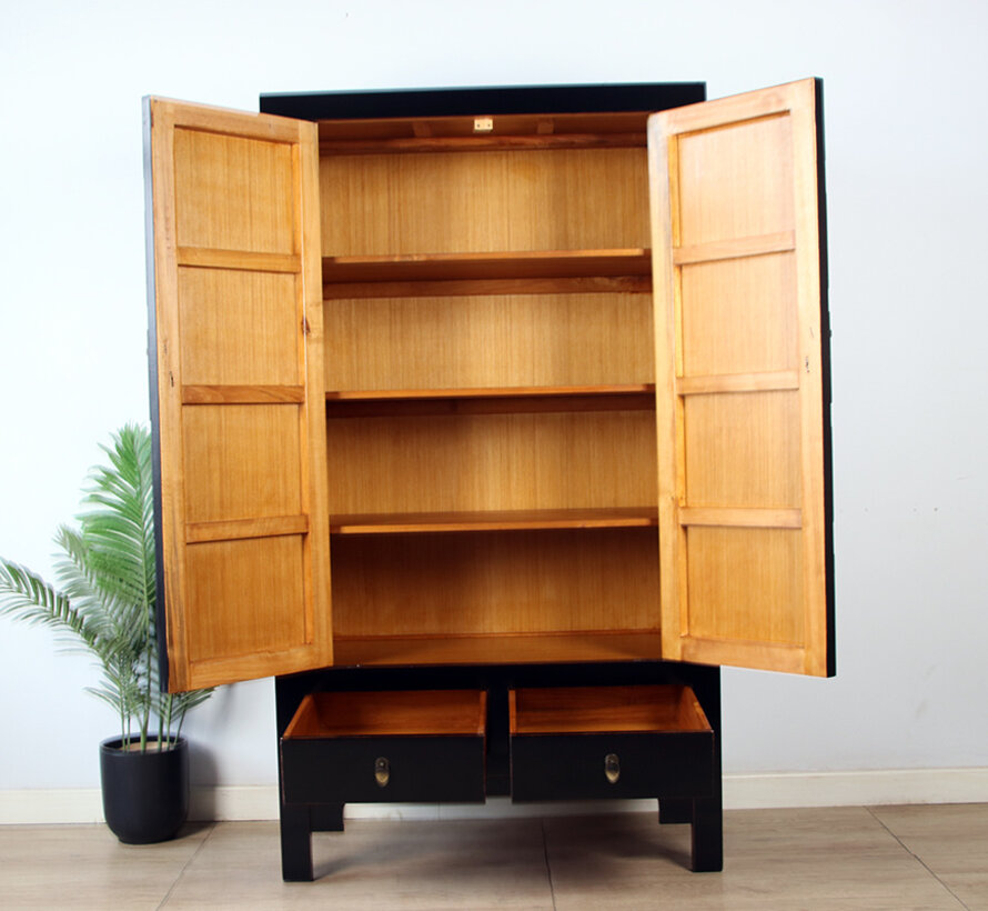 Feng Shui Schrank Tradition trifft Ästhetik schwarzer Vintage