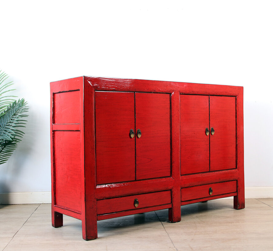 Elegant sideboard in bold red  An eye-catcher for every home