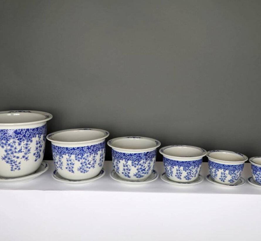 China porcelain flowerpot blue-white with butterfly Ø19