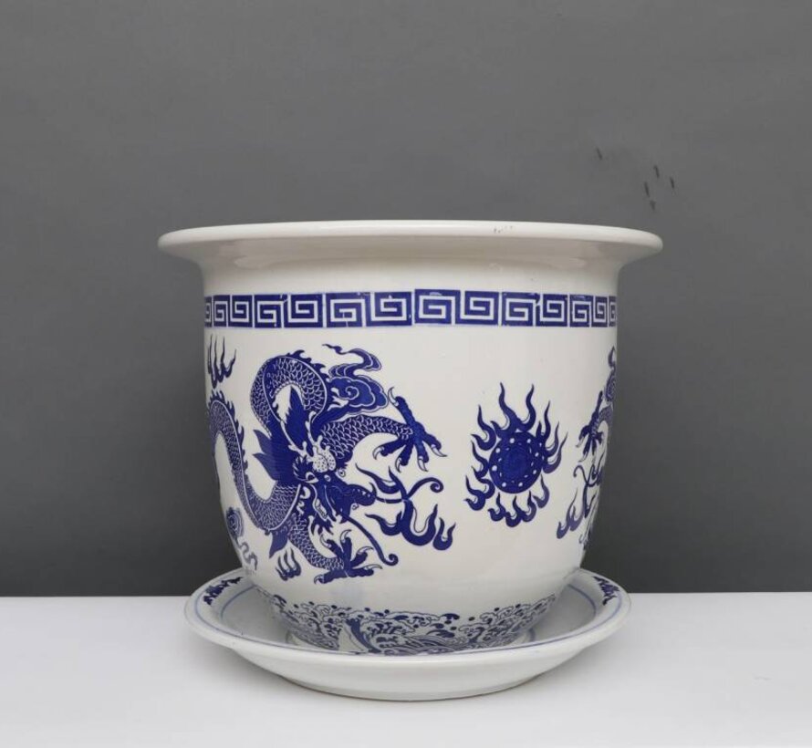 Porcelain flowerpot with dragon motif  Ø30