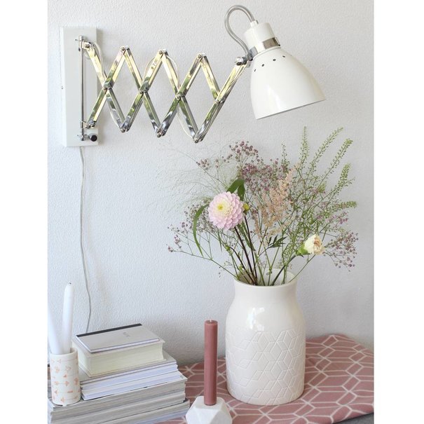 Steinhauer Moderne wandlamp Spring uittrekbaar wit