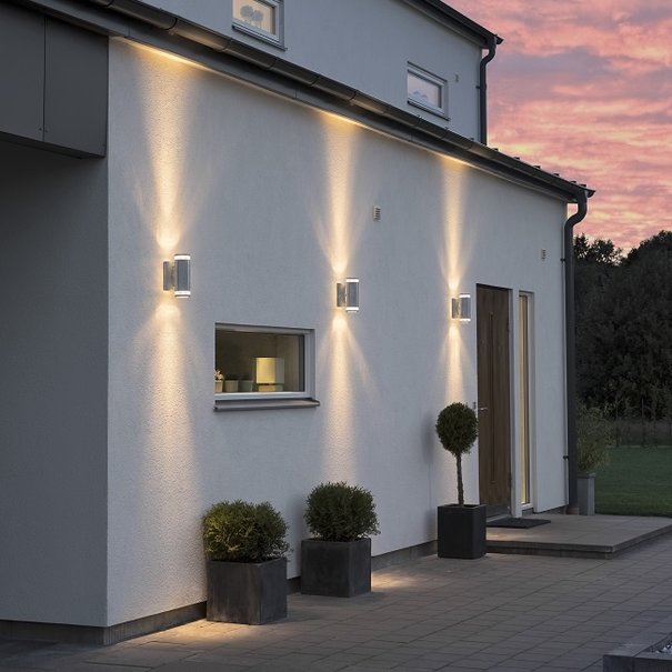 Konstsmide Moderne buiten wandlamp Modena 2-lichts gegalvaniseerd staal