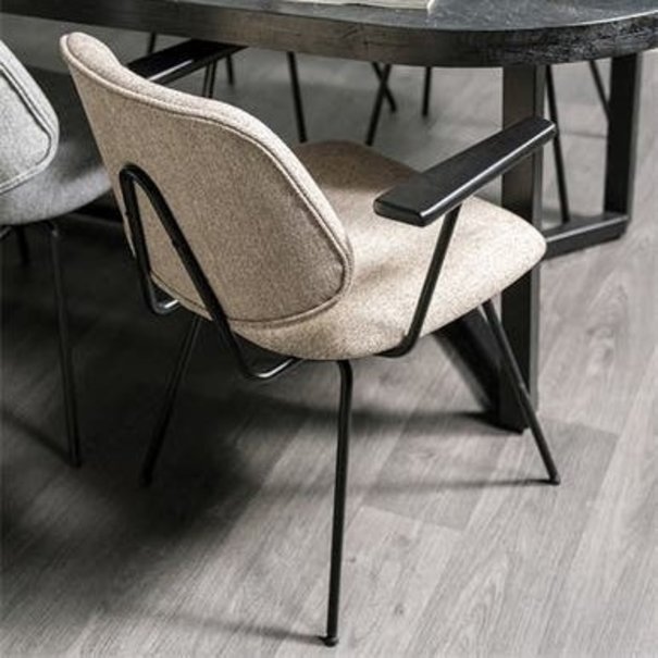 Eleonora Industriële eetkamerstoel Lynn Fletcher stof beige met armleuning