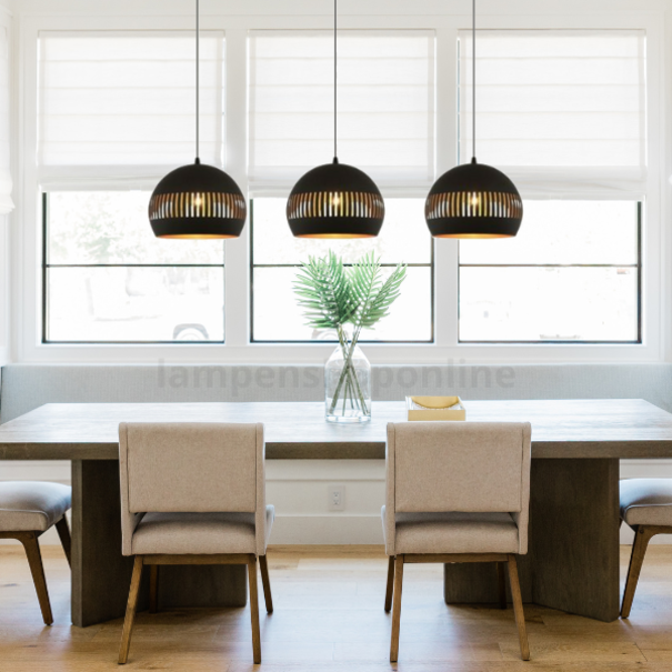 Freelight Moderne Industriële hanglamp Globo zwart goud