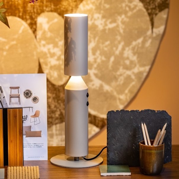 ETH Moderne Design tafellamp pencil 2-lichts zandkleur