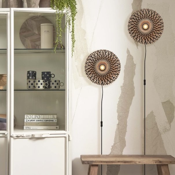 GOOD & MOJO Landelijke Stoere wandlamp Kalimantan Ø30 cm zwart naturel