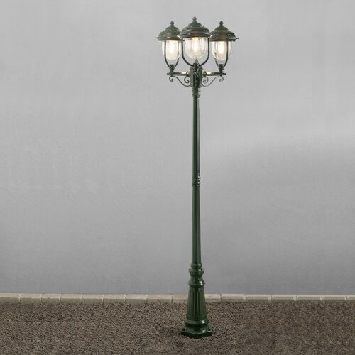 Klassieke staande buitenlamp Parma 3-lichts 218 cm groen