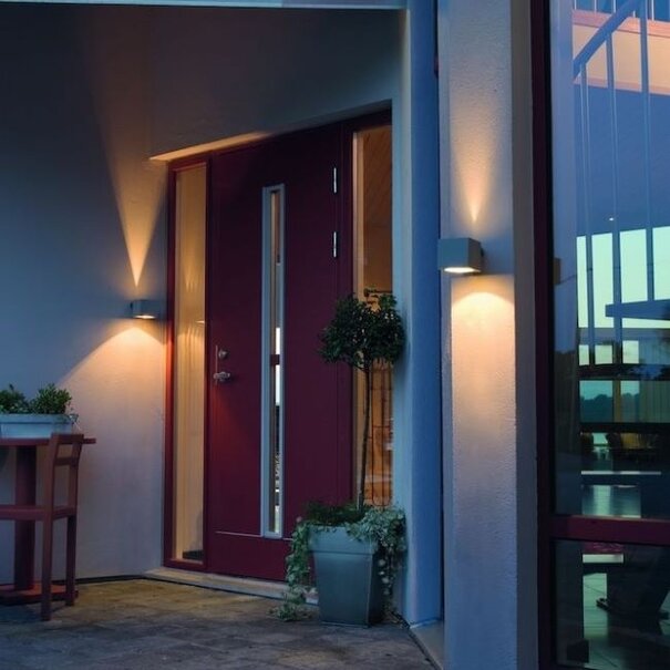 Konstsmide Moderne buiten wandlamp Modena 1-lichts 10 cm staal