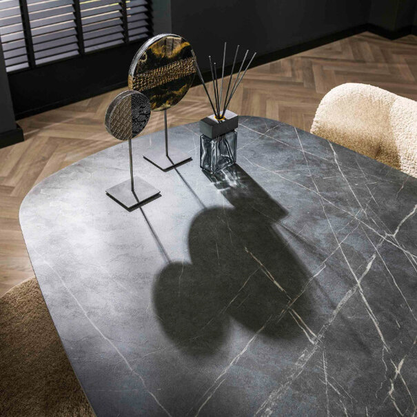 BelaLuz Moderne Industriële eetkamertafel Monte 215 cm deens ovaal