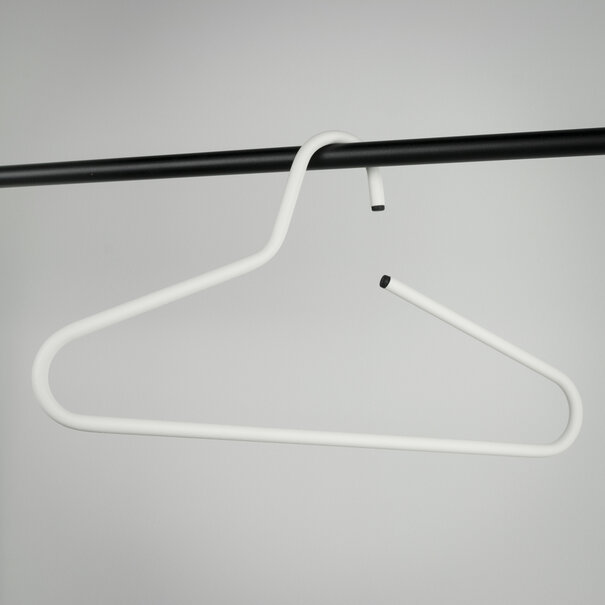 BelaLuz Moderne Kledinghangers Polo wit staal