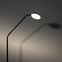Moderne vloerlamp Duuk zwart oplaadbaar