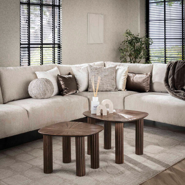 BelaLuz Moderne salontafel Maya 2 set driehoekig teak rust brown