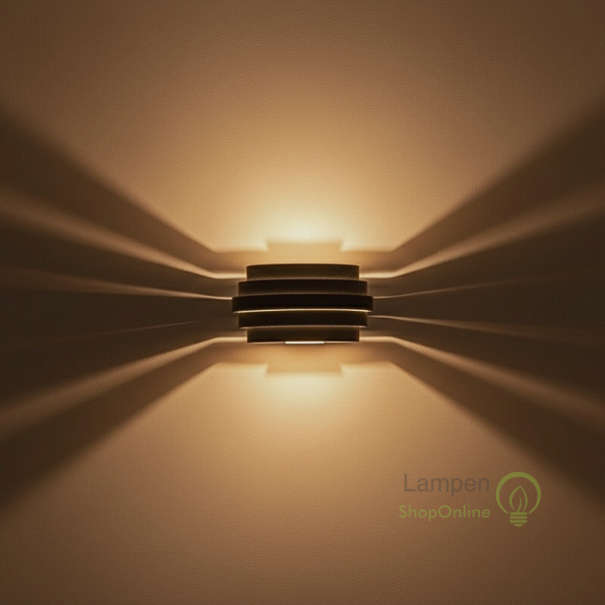 Highlight Moderne design wandlamp Scudo 20 cm zwart goud