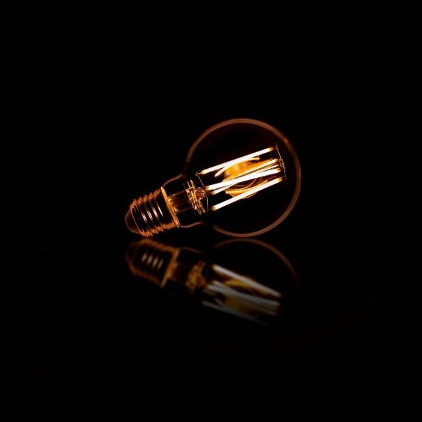 BelaLuz Lichtbron E27 LED 6W Ø7 cm Bol Filament Amber Dimbaar