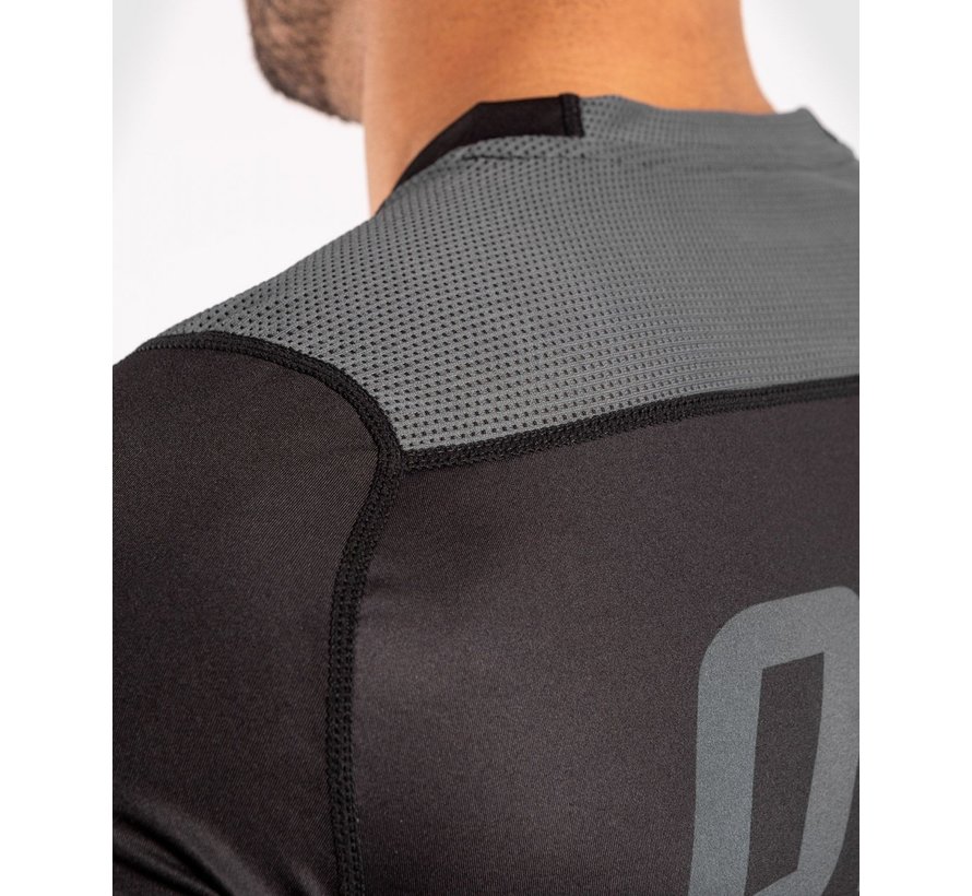 ONE FC2 Dry Tech Shirt - zwart/ zwart