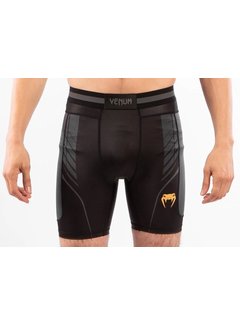 Venum Athletics Vale Tudo Shorts zwart/goud