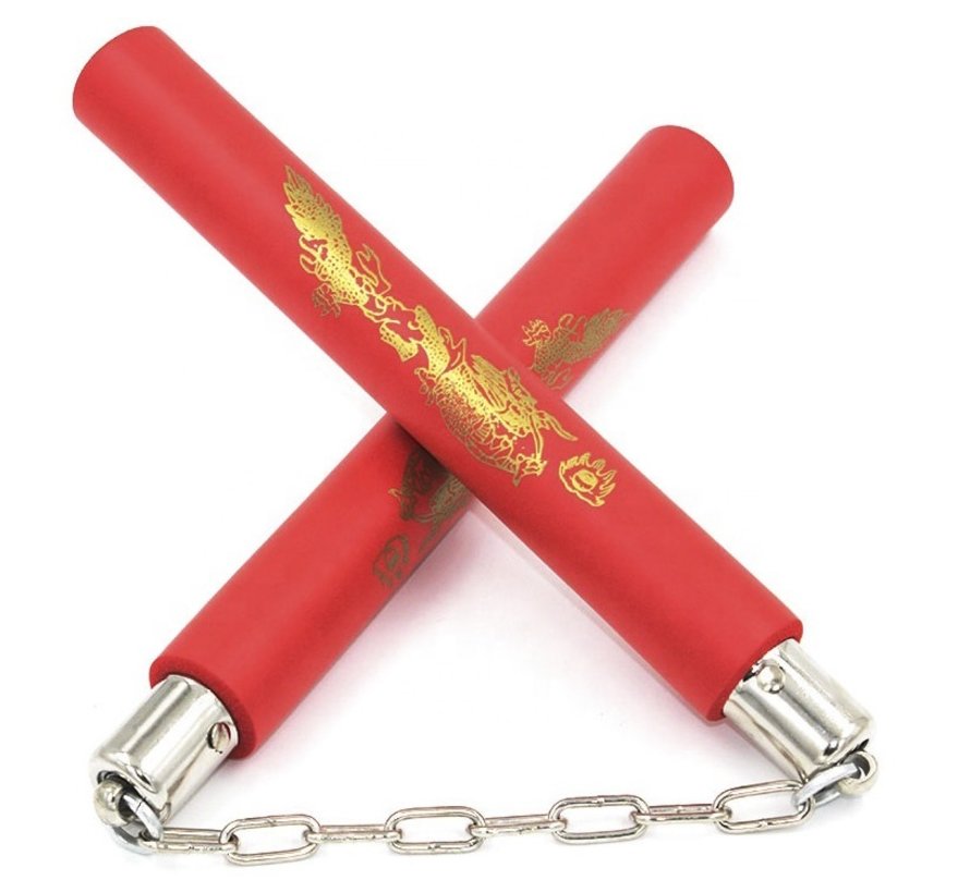 Rode Foam Nunchaku met ketting