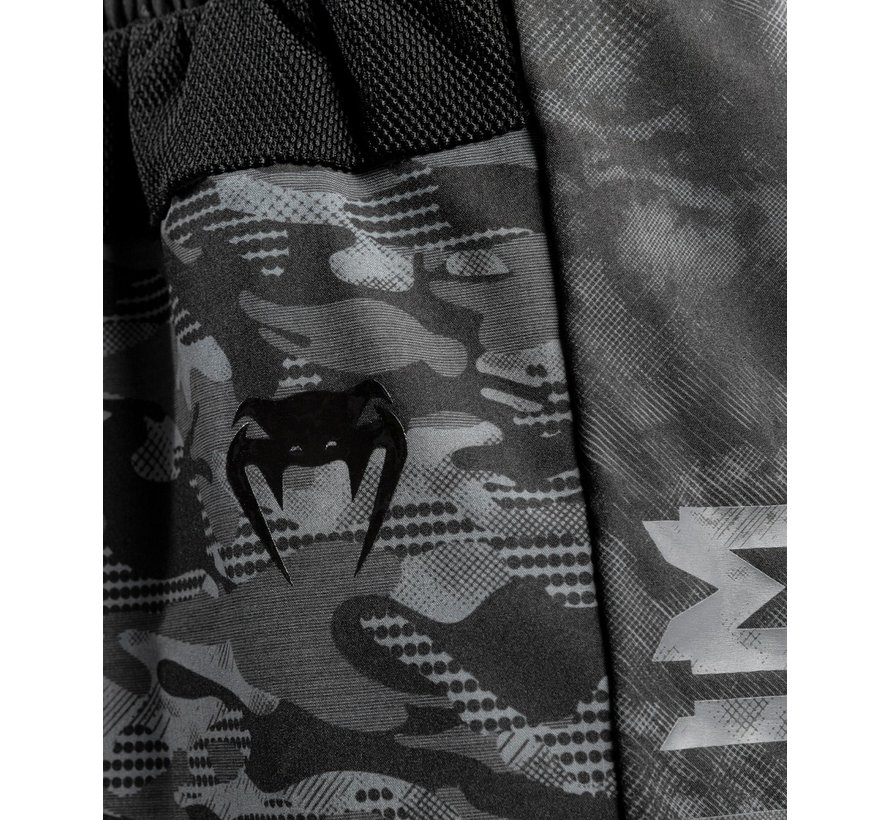 Venum Defender Training Shorts dark camo