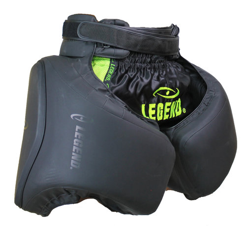 Legend Leg Protector Matt zwart