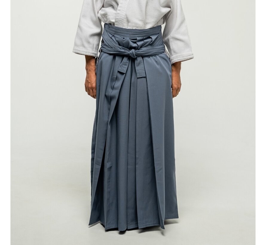 Poly-Rayon Hakama. grijs