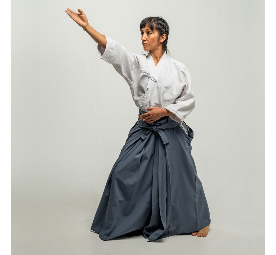 Poly-Rayon Hakama. grijs