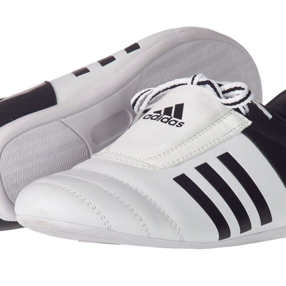 Unisex Taekwondo Schoenen Volwassenen Taichi Vechtsporten Sneaker Veterschoen Boksschoen Zachte Zool Karate Schoenen Voor Fitness Oefeningen