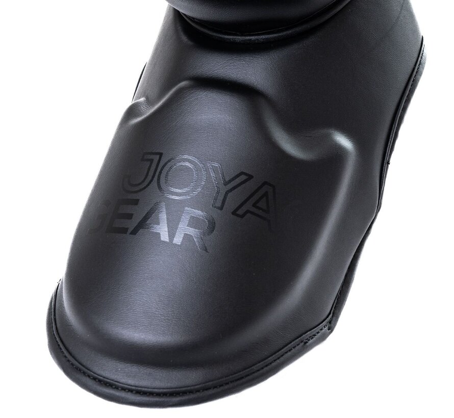 Joya STRIKE Scheenbeschermers -Zwart