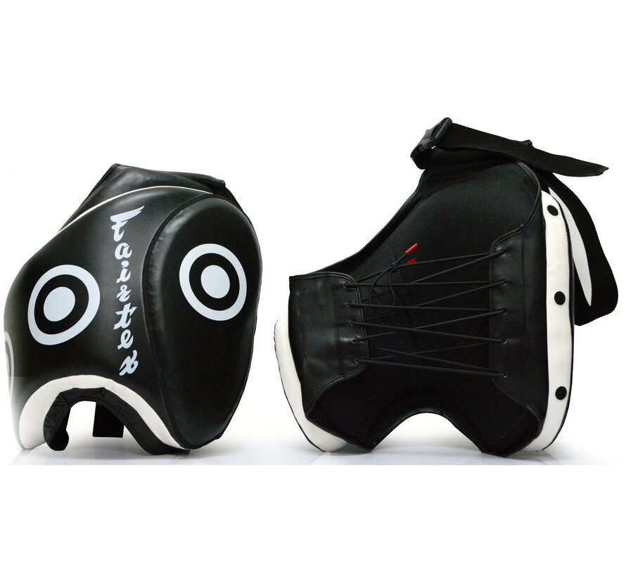 FAIRTEX Dijbeenbeschermers. Zwart, paar