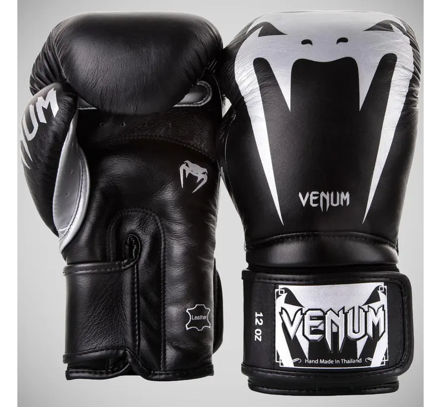 Zwart/zilveren Venum Giant 3.0 bokshandschoenen