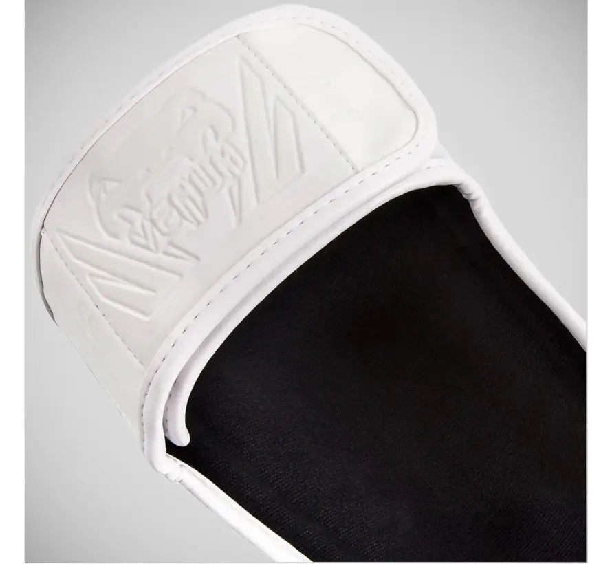 Witte/witte Venum Elite scheenbeschermers