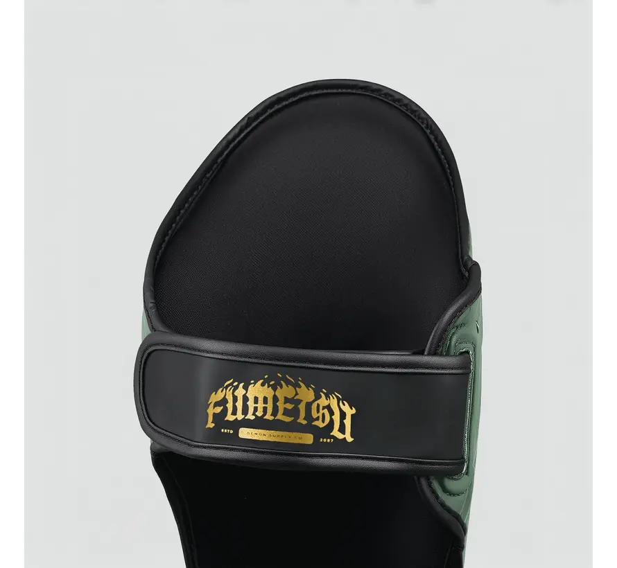 Fumetsu Oni Shin-beschermers kaki/zwart/goud