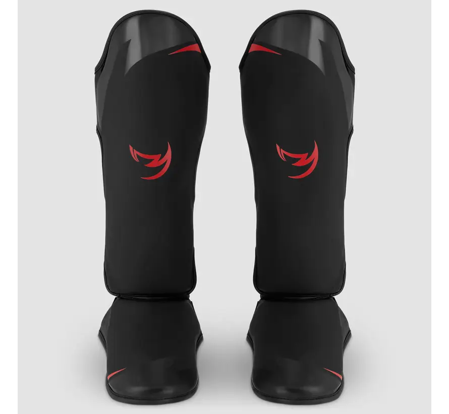 Zwart/rode Fumetsu Ghost S3 Thaise scheenbeschermers