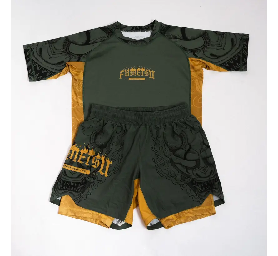 Fumetsu Oni korte broek met dubbele laag, kaki/goud/zwart