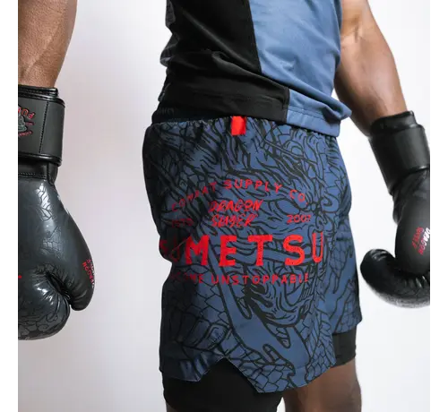 Fumetsu Fumetsu Dragon Slayer dubbellaagse korte broek blauw/zwart/rood