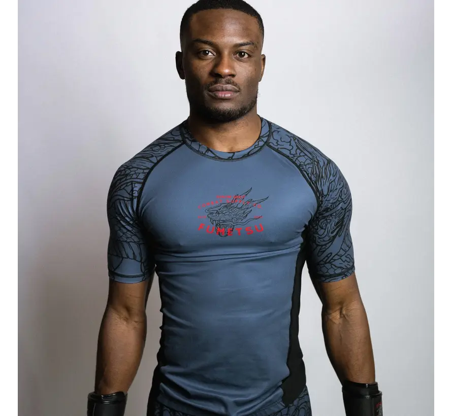 Fumetsu Dragon Slayer rashguard met korte mouwen, blauw/zwart/rood