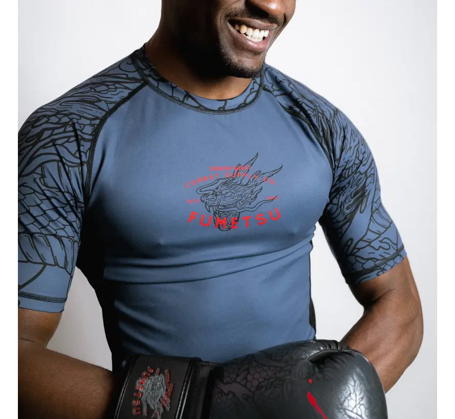 Fumetsu Dragon Slayer rashguard met korte mouwen, blauw/zwart/rood
