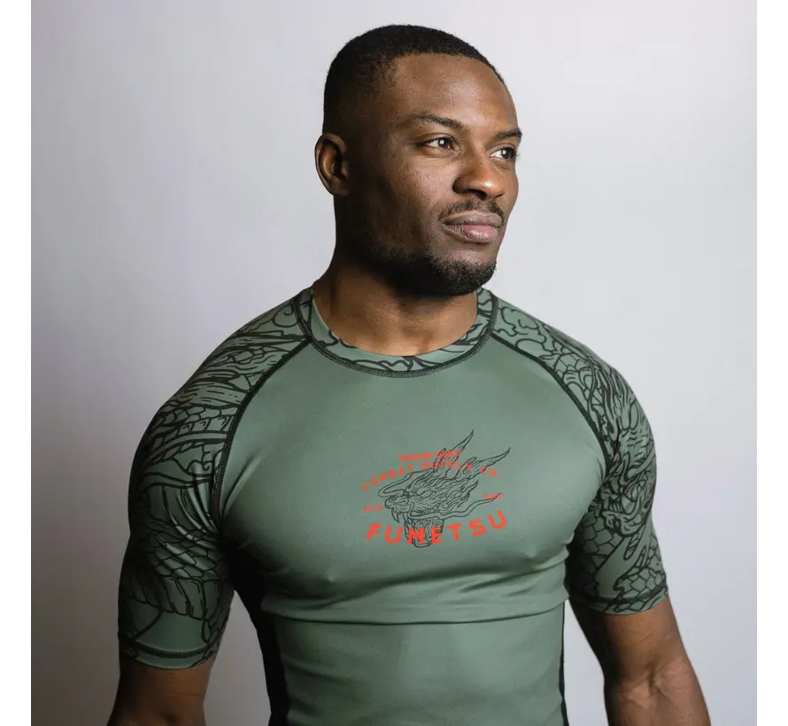 Fumetsu Dragon Slayer rashguard met korte mouwen, kaki/oranje