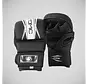 Zwart/witte Bytomic Axis V2 MMA-sparringhandschoenen