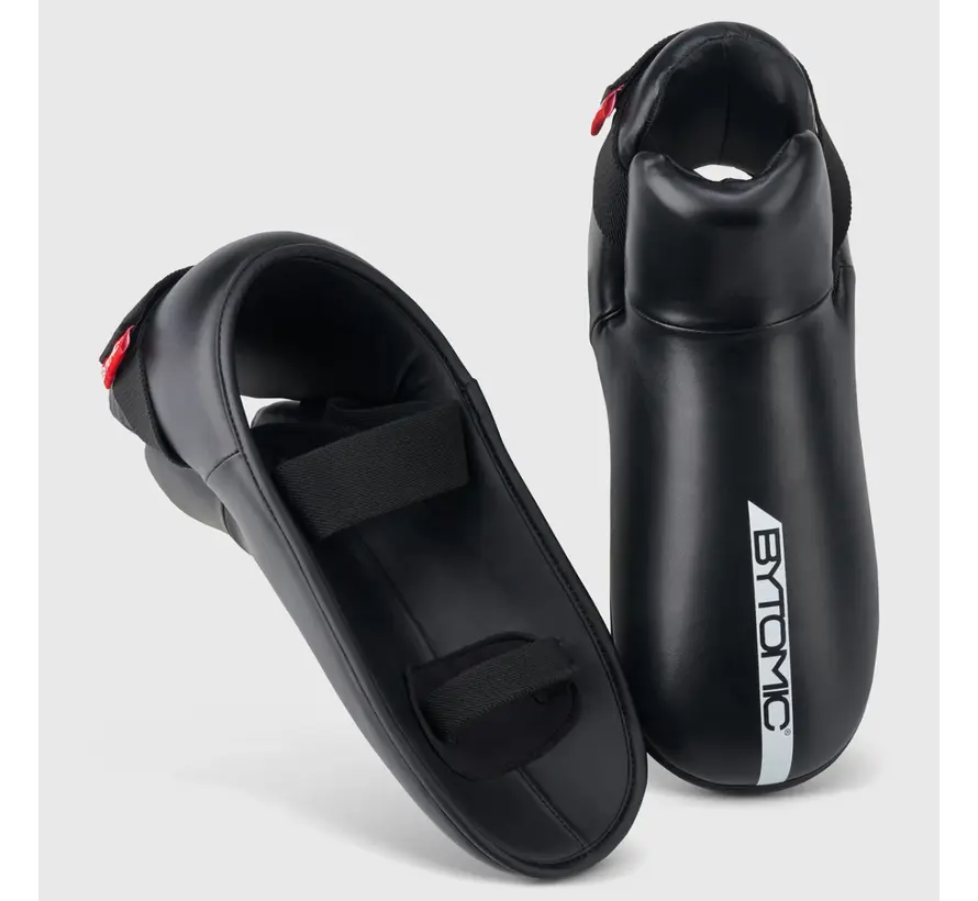 Black/White Bytomic Red Label Pointfighter Kicks