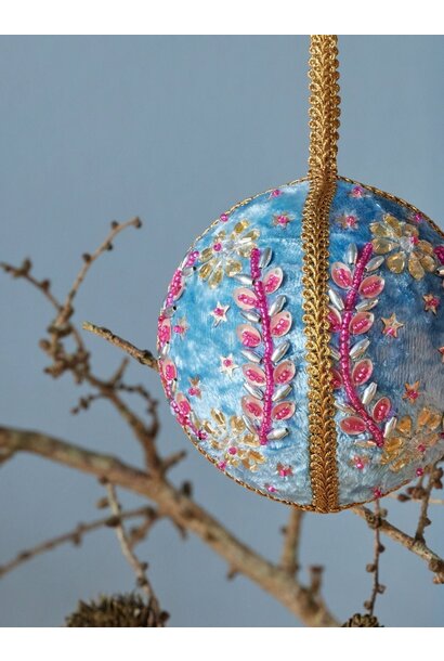 Kerstbal stof met beads & baublets - blue