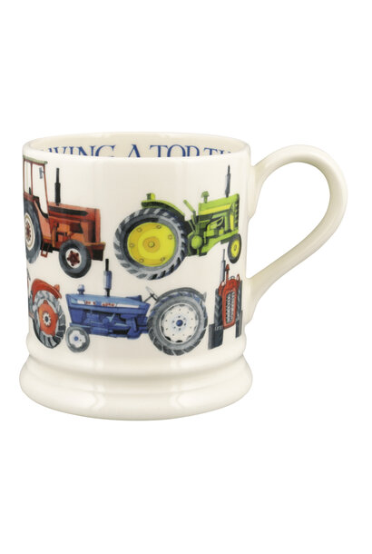 1 pt Mug Tractors