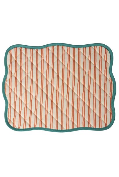 Placemat quilted Stripes oranges - scallop edge in mint