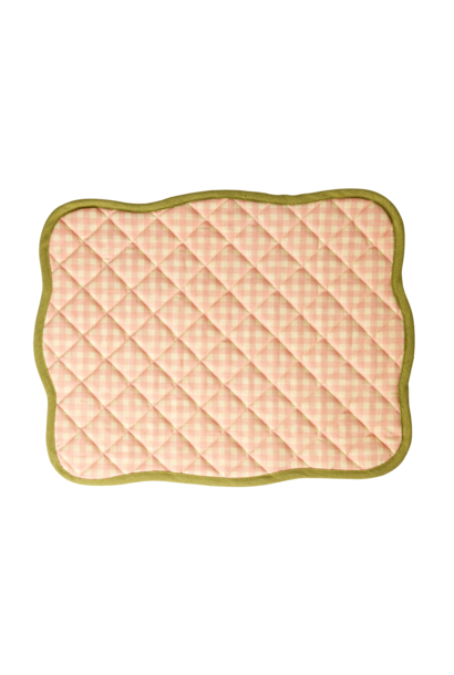 Placemat quilted Checks - scallop egde in moss green