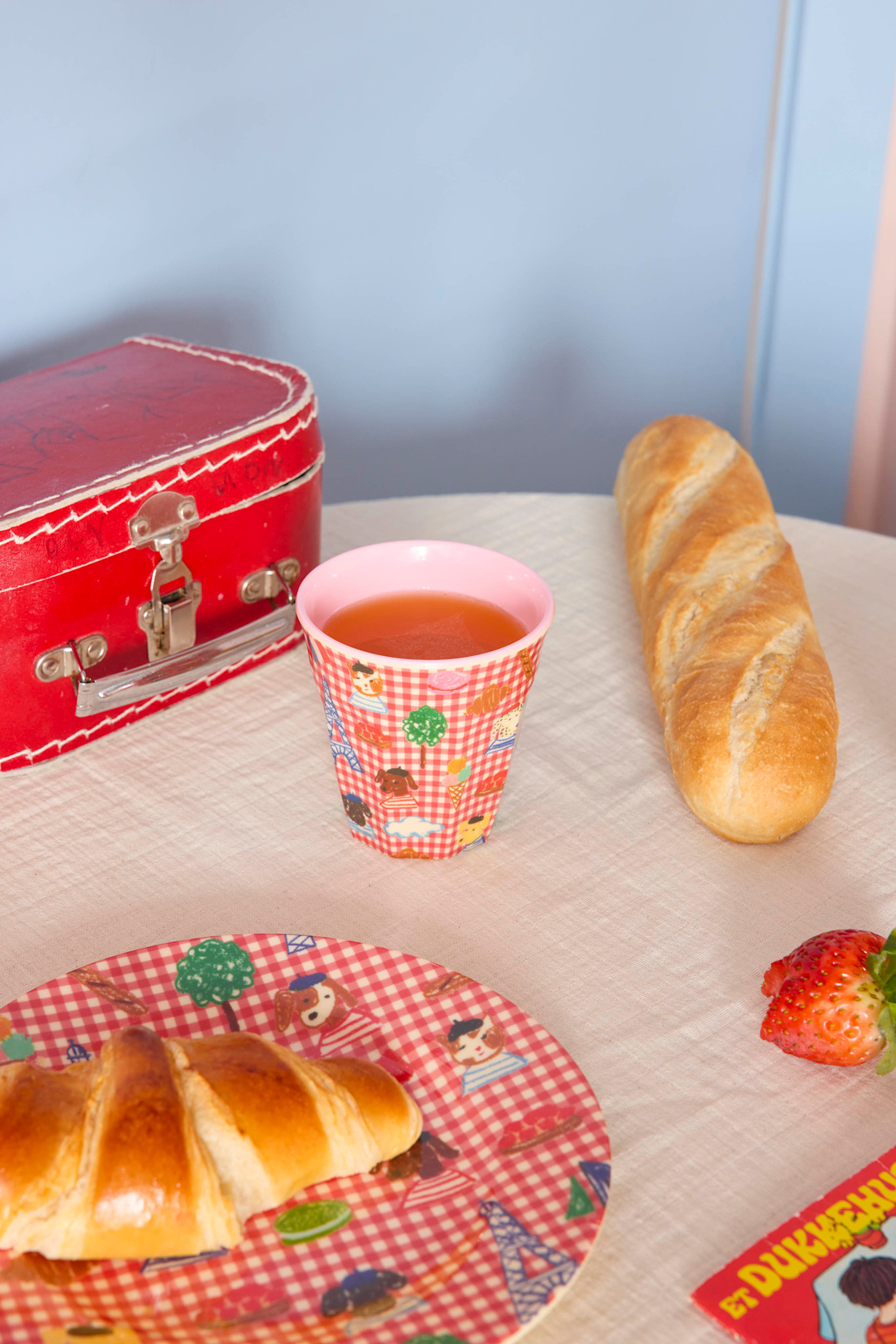 Melamine beker medium Kids in Paris red 250ml-2