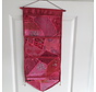 Hangende patchwork tijdschrifthouder Roze