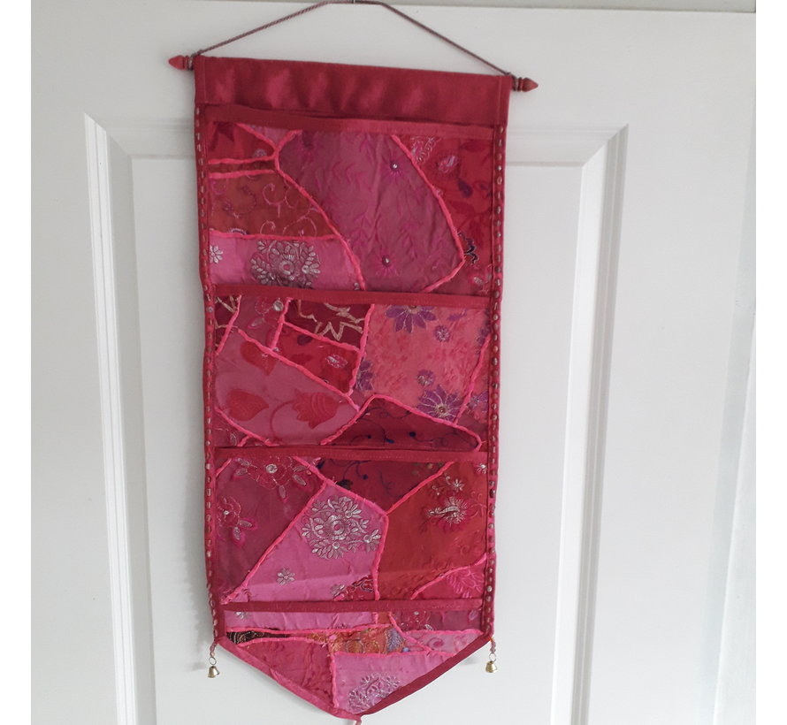 Hangende patchwork tijdschrifthouder Roze