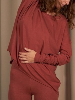 Yogamii - Duurzame Yoga Kleding Drapy Tee Moroccan Red