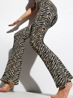 Funky Simplicity - Duurzame Yoga Kleding Flare Legging Cream/Black Zebra